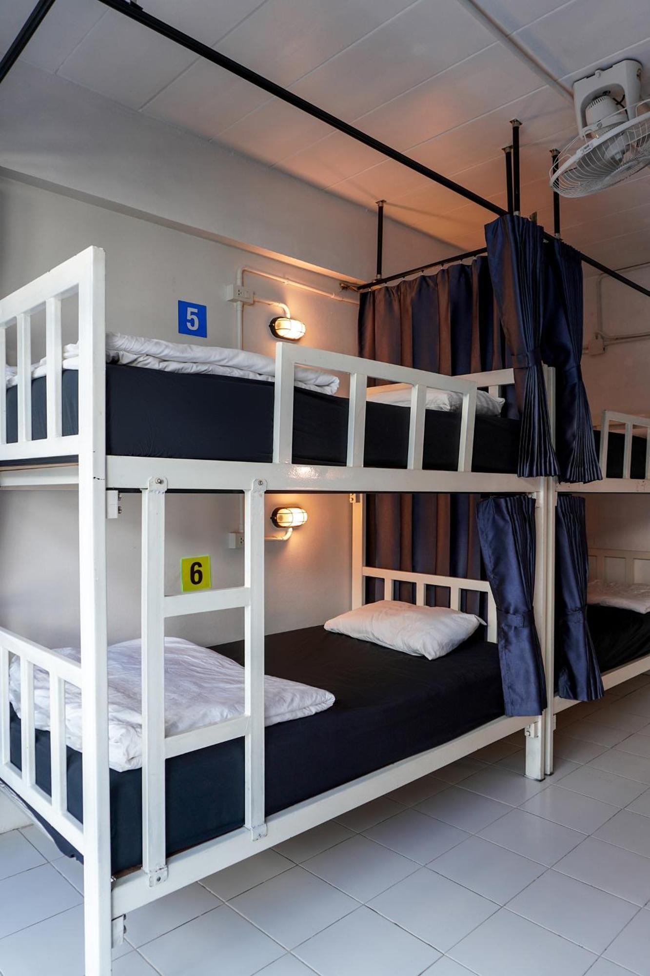 Rainbow Hostel Chiang Mai Esterno foto