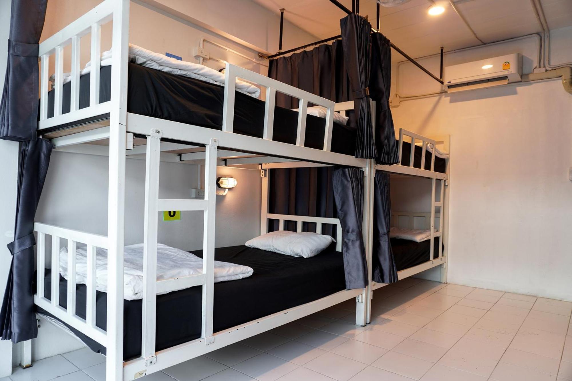 Rainbow Hostel Chiang Mai Esterno foto